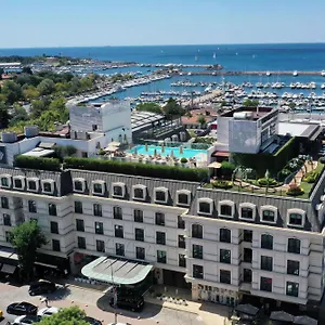 5* Ξενοδοχείο Wyndham Grand Kalamis Marina