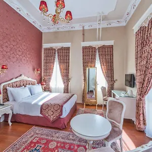 4* Ξενοδοχείο Enderun