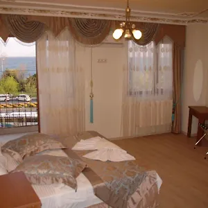 Seahouse Hotel