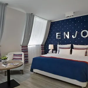 Estilo Fashion 4*, Βουδαπέστη Ουγγαρία